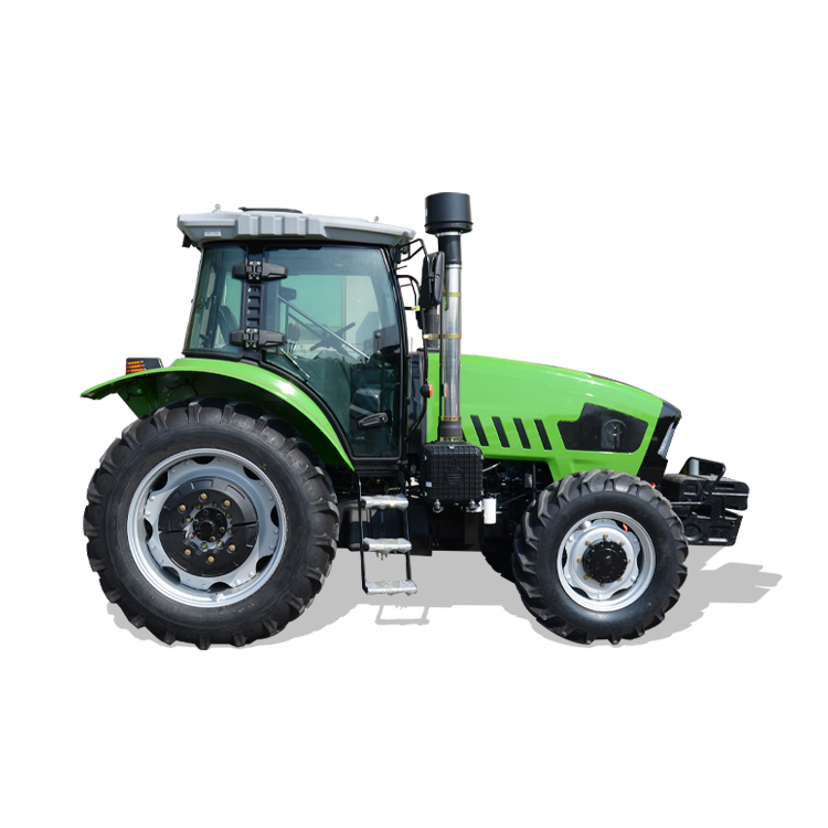 Huaxia huge 2004 200hp cabin multifunctional farming agricultural tractor