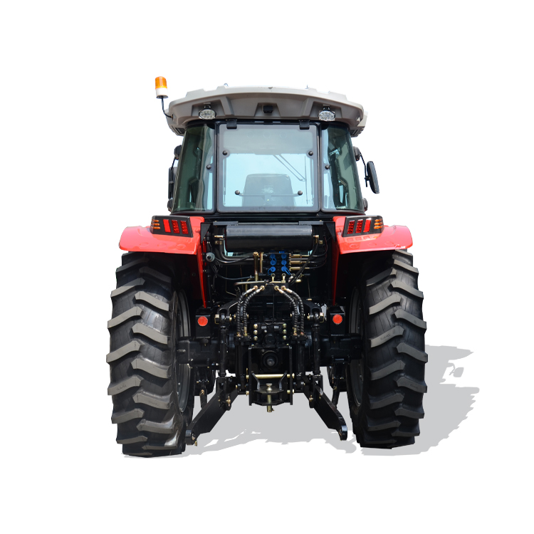 Huaxia huge 2004 200hp cabin multifunctional farming agricultural tractor